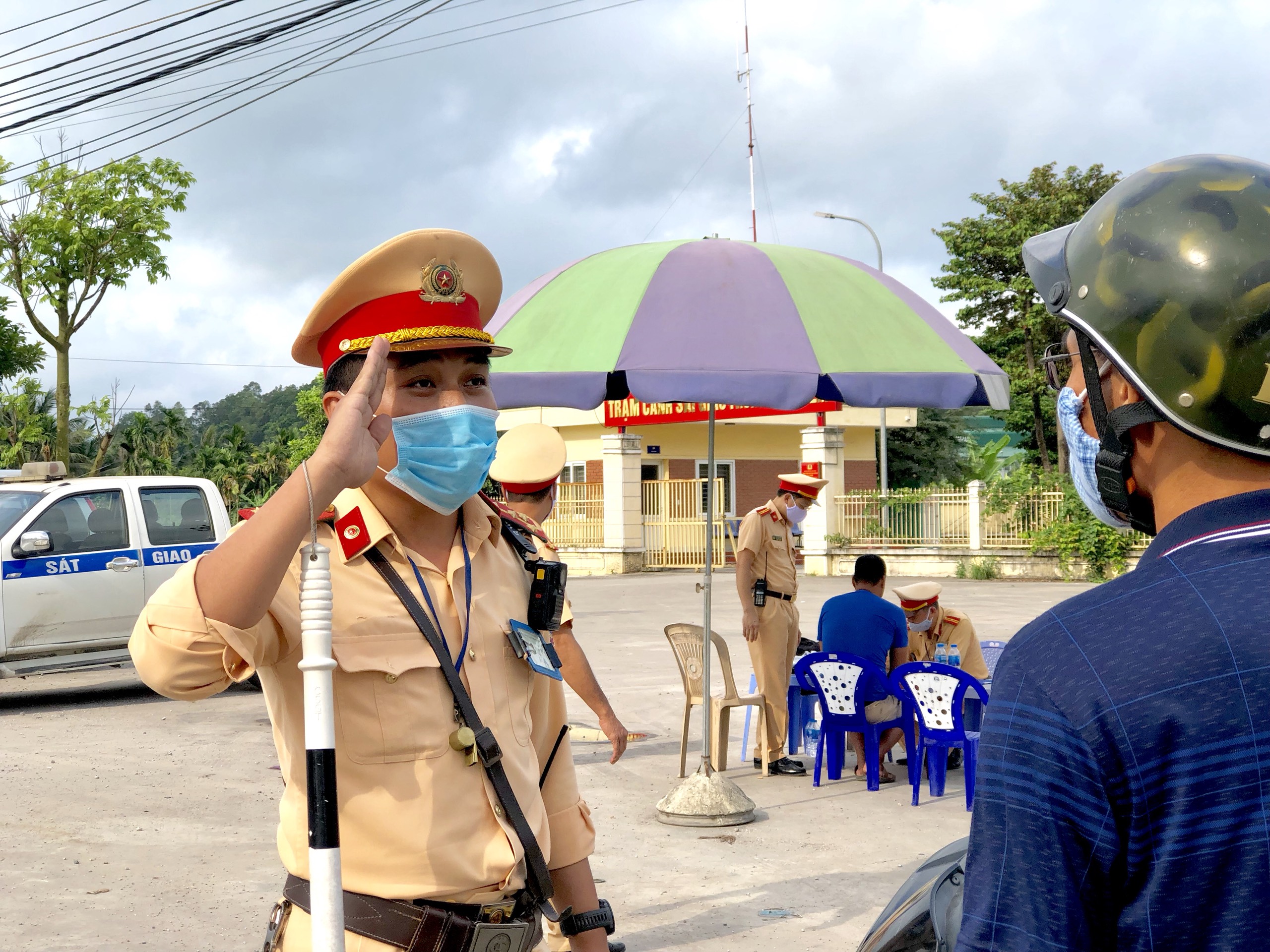 Thi đua lập thành tích kỷ niệm 75 năm Cách mạng Tháng Tám và Quốc khánh